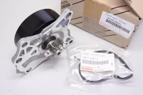 Original Toyota Aygo Water Pump 1610009531 Original Packaging Parts