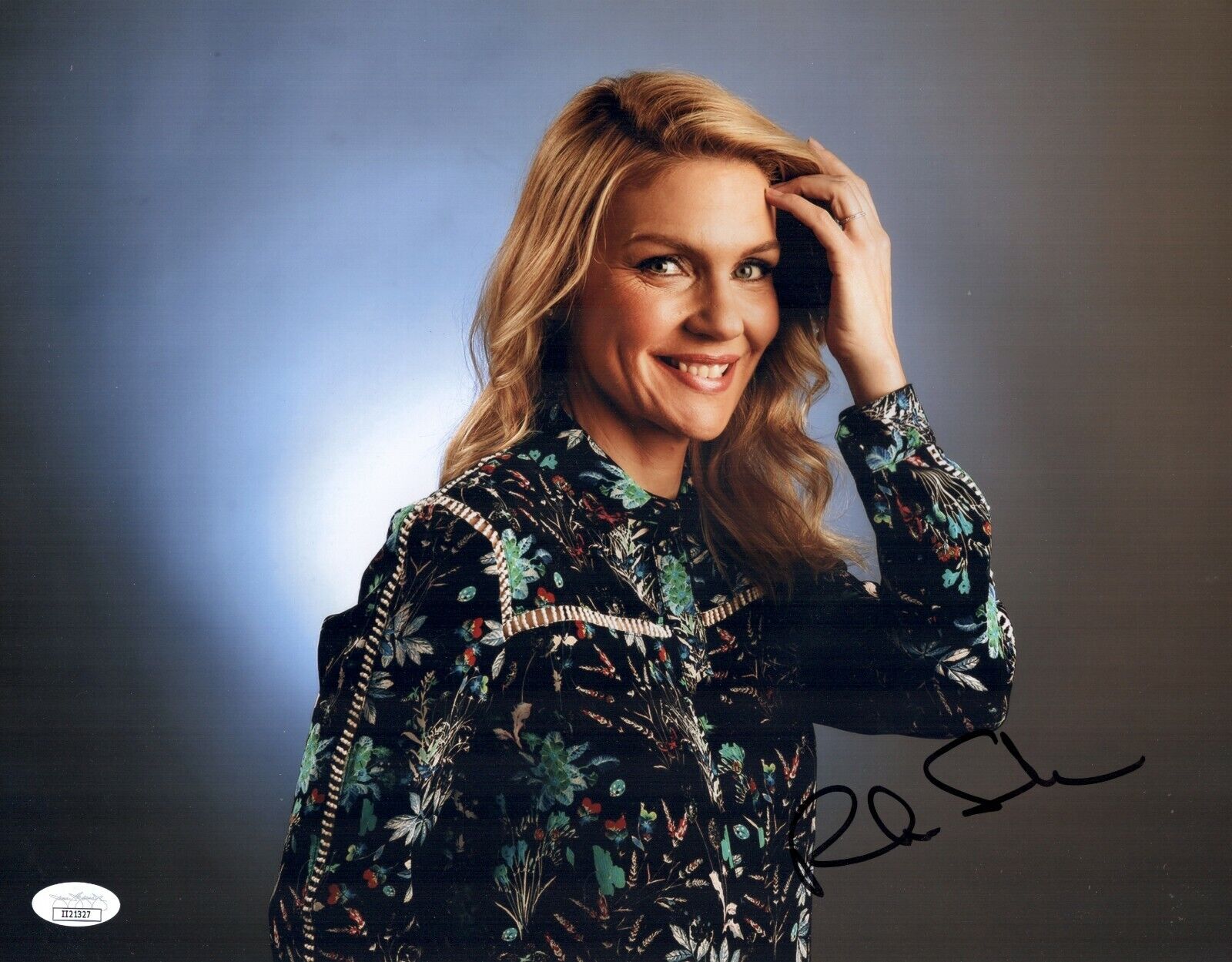 RHEA SEEHORN Signed 11x14 BETTER CALL SAUL Photo Poster painting Autograph JSA COA Cert