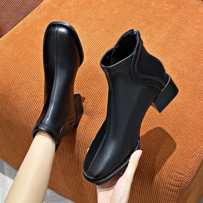 Churchf Autumn And Winter New Korean Version Of Fashion Short Boots Women Round Head Thick With High Heel Rear Zipper Martin Boots Women