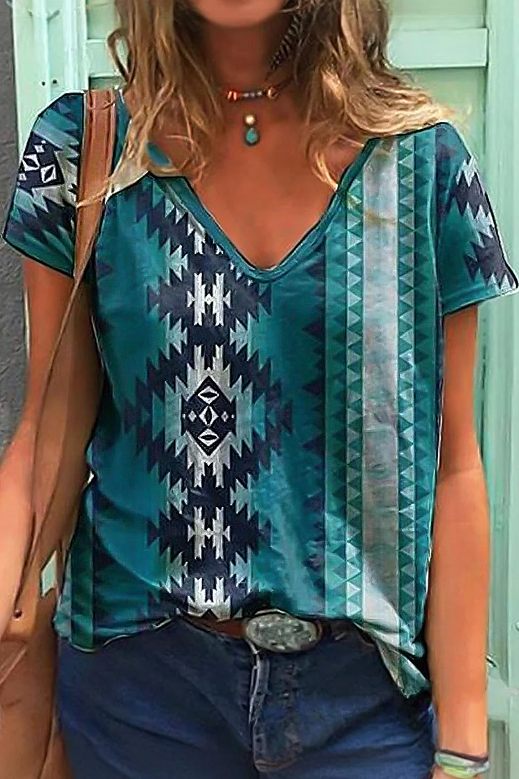 Ombre Tribal Print V Neck T-Shirt