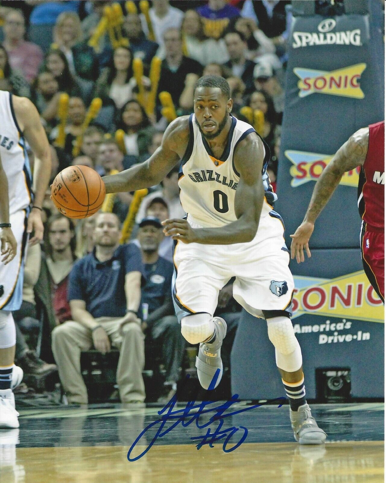 JaMychal Green Autographed 8x10 Memphis GrizzliesB174