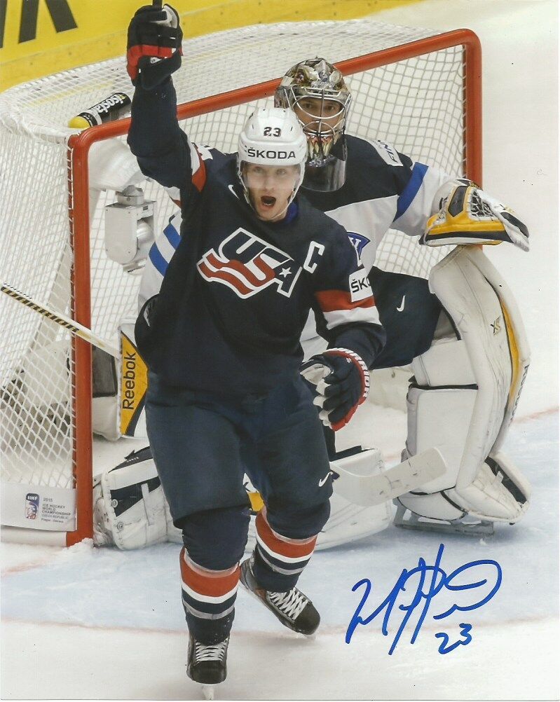 Team USA Matt Hendricks Autographed Signed 8x10 NHL Photo Poster painting COA B