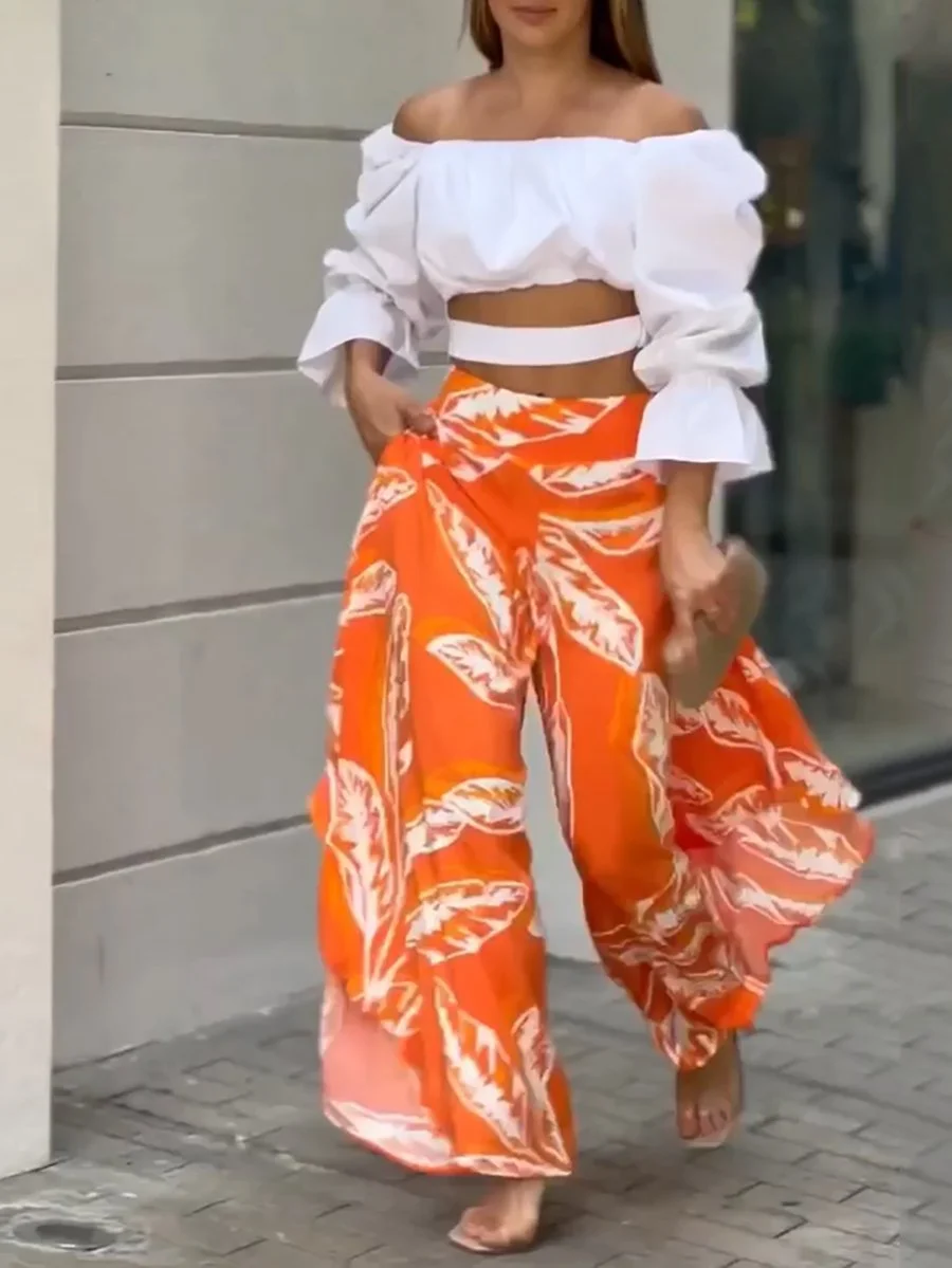 Two-piece set of cropped top & printed wide-leg pants