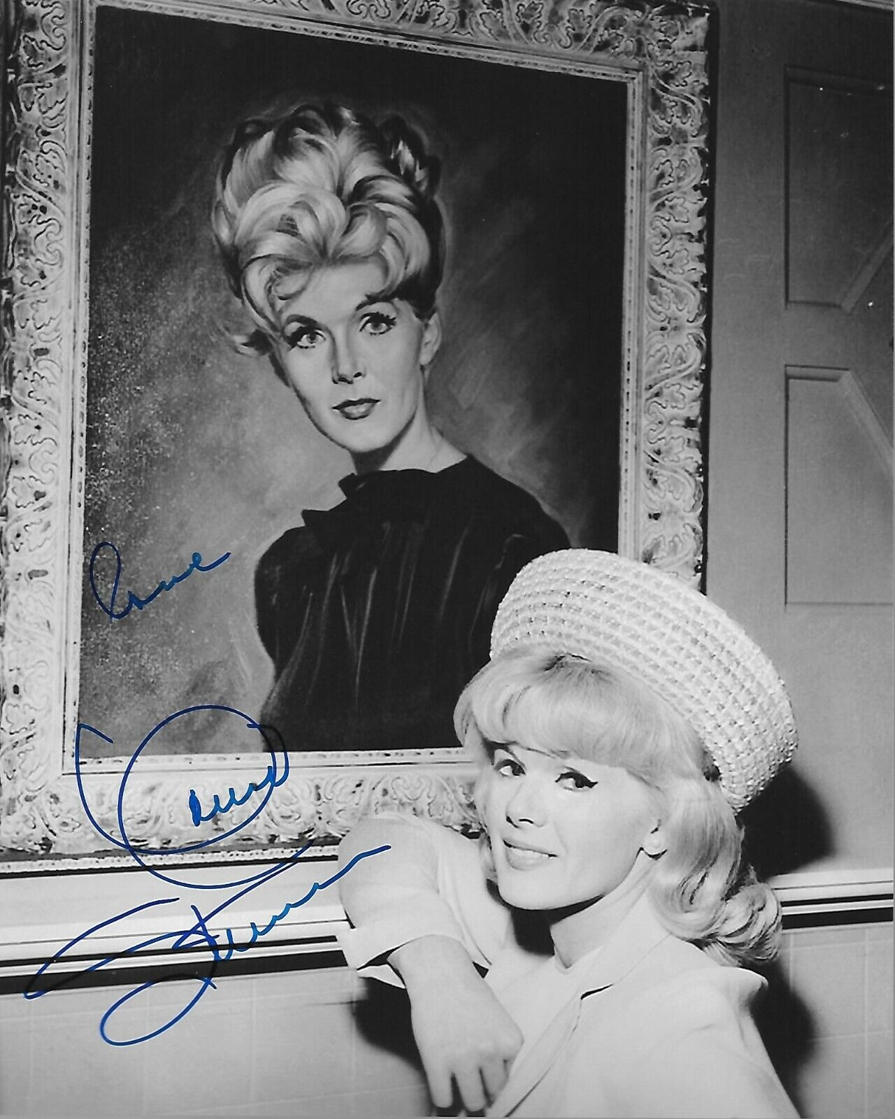 Connie Stevens Original Autographed 8X10 Photo Poster painting #41 signed at Hollywood Show