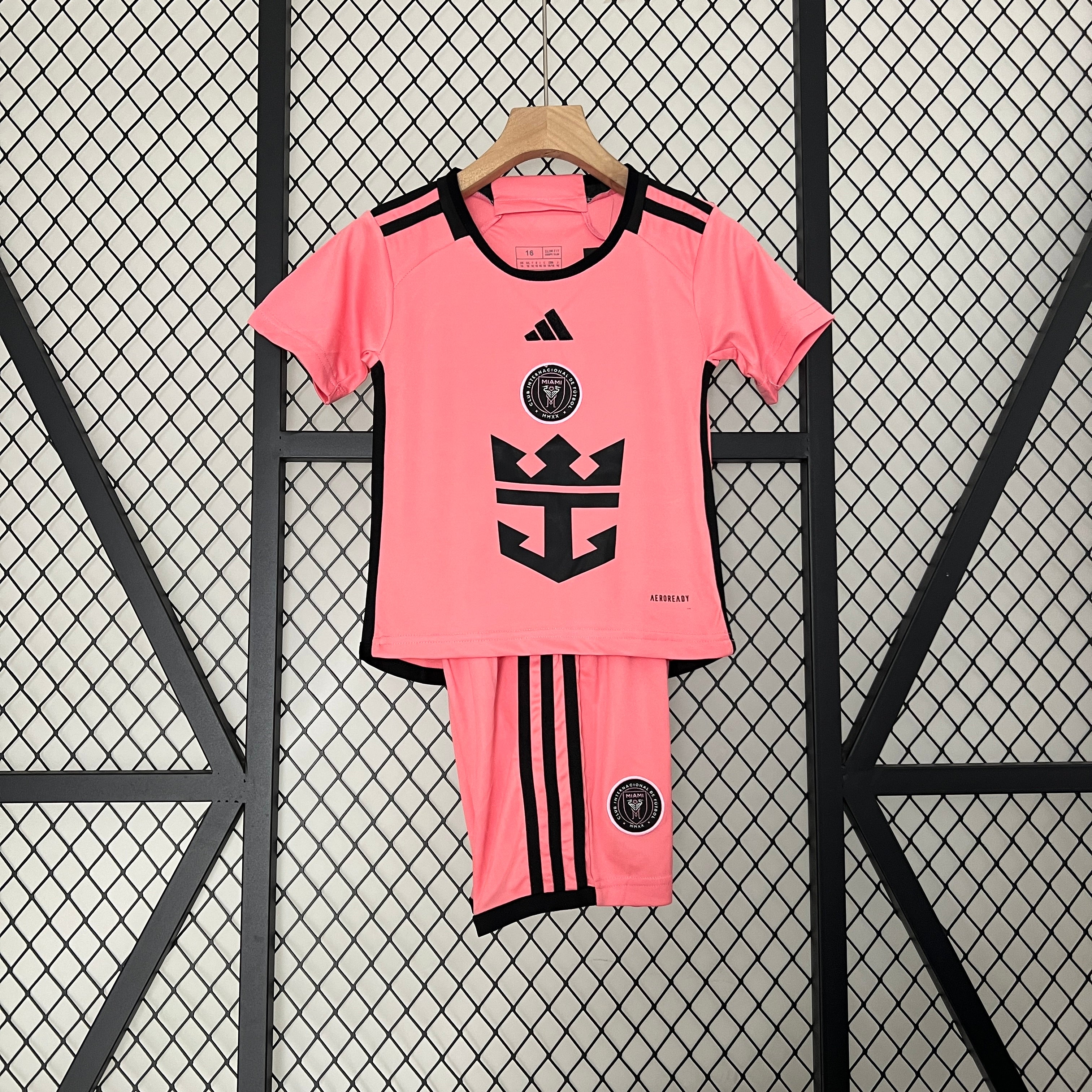 Kit Enfant Inter Miami 2024 2025 Maillot De Fou, site maillot de foot pas cher