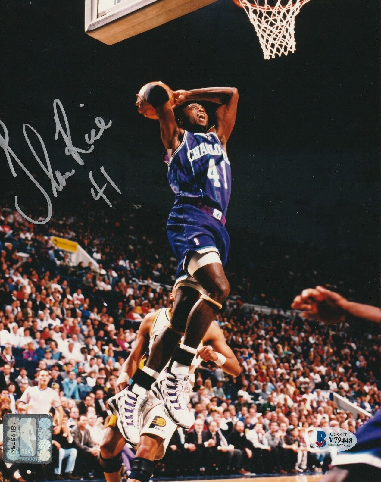 GLEN RICE Signed Charlotte HORNETS 8x10 Photo Poster painting w/ Beckett COA