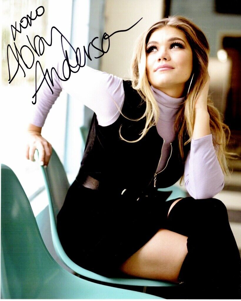 Abby Anderson Signed - Autographed Country Music Singer 8x10 inch Photo Poster painting