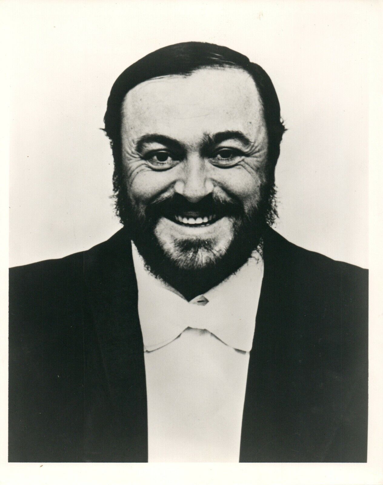 LUCIANO PAVAROTTI Legendary Operatic Tenor 8x10 Promo Press News Photo Poster painting