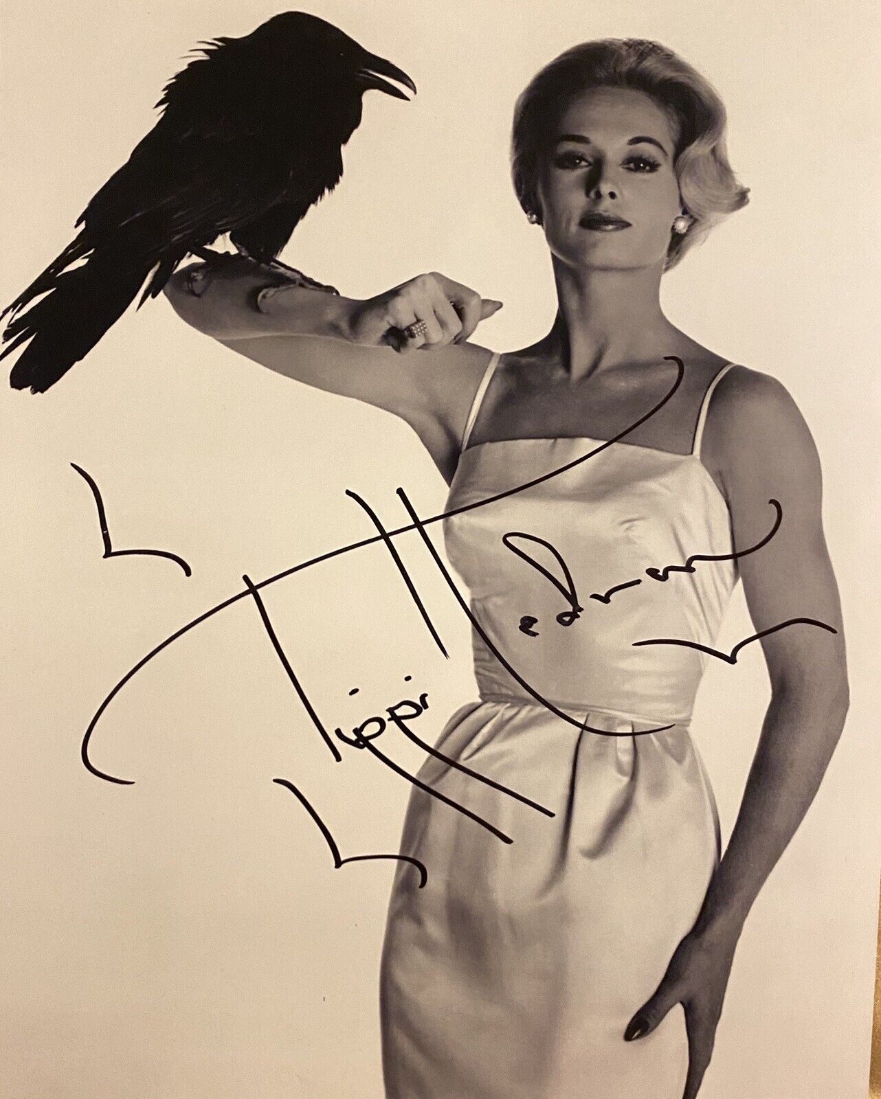 Tippi Hedren The Birds Signed Autographed 8x10 Photo Poster painting Proof Beckett Authenticate