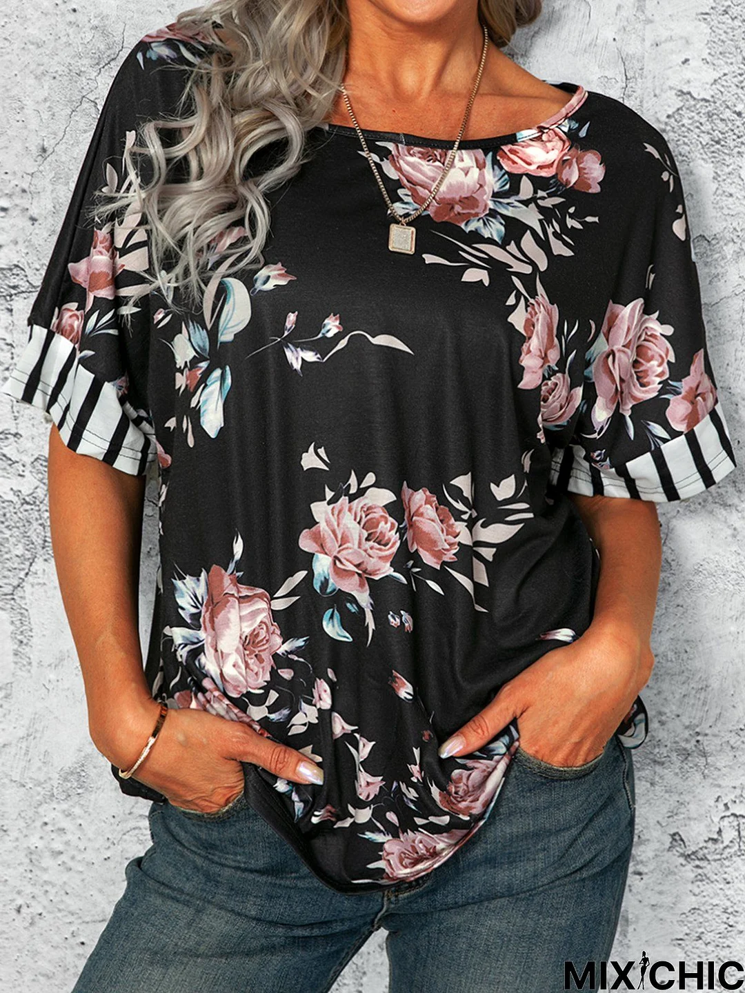 Floral  Short Sleeve  Printed  Cotton-blend  Crew Neck  Casual  Summer  Black Top