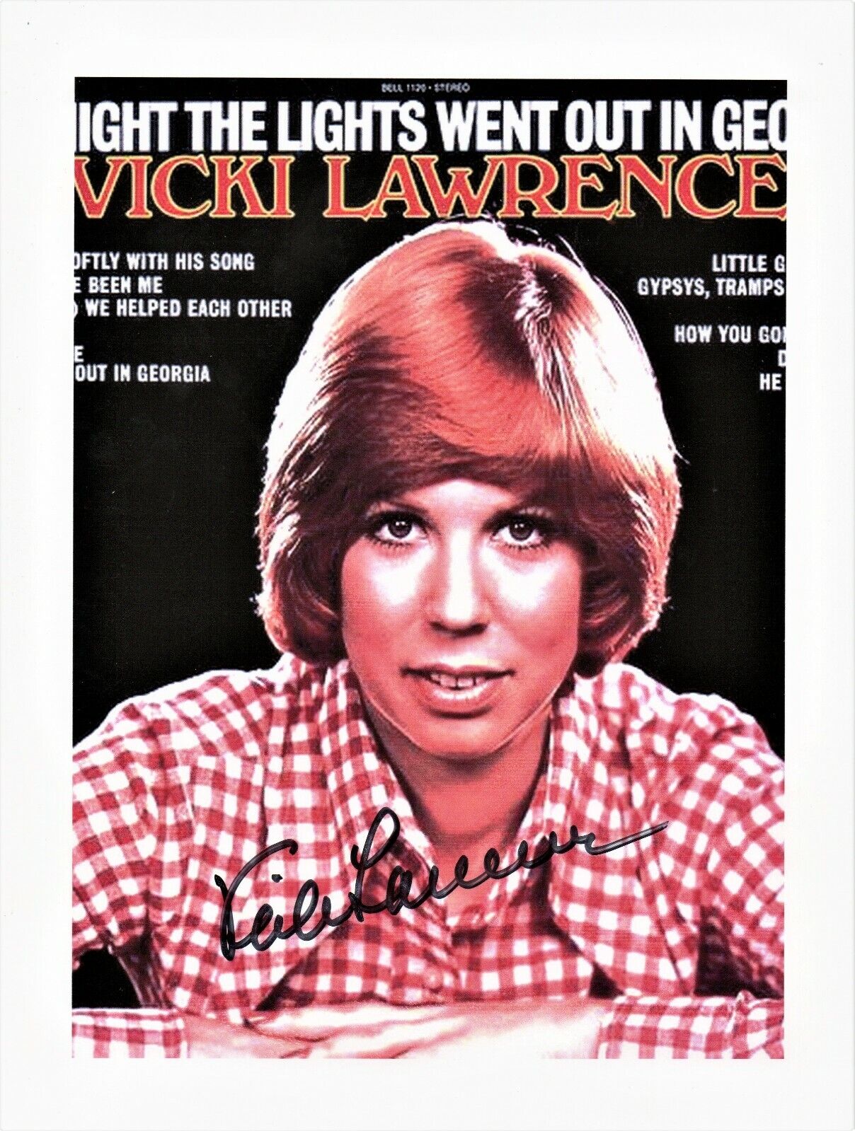 Vicki Lawrence Autographed 8 1/2 x 11 in. Photo Poster painting