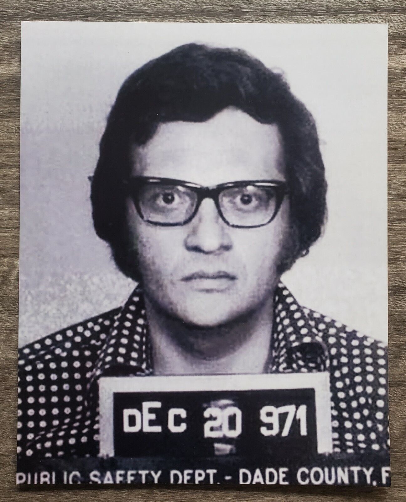 Unsigned Larry King Mugshot 8x10 Photo Poster painting Print Photo Poster paintinggraph Broadcaster CNN LEGEND