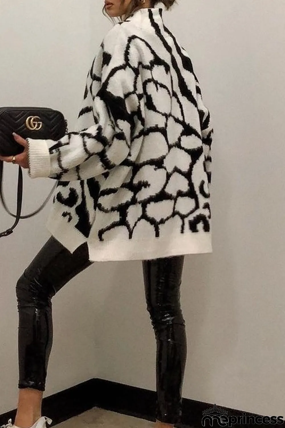 High Neck Irregular Pattern Sweater