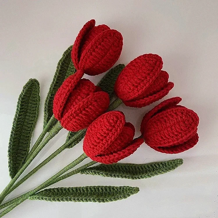 Lulusnow Handmade Red Tulip Flower Crochet Flowers Bouquet Wedding/Forever Loving Girlfriend/Wife/Bride Gift