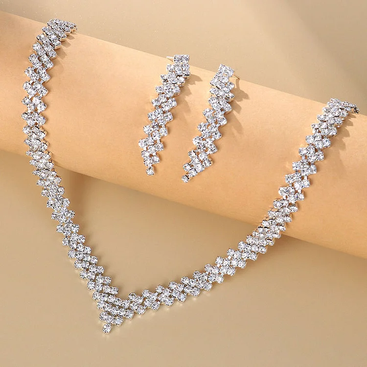 Fashion Rhinestone Geometric Necklace And Earrings Jewelry Set