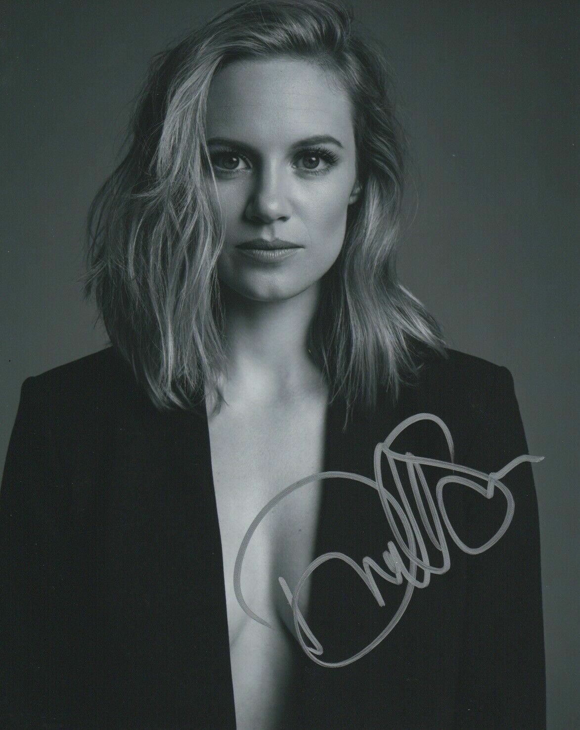 Danielle Savre Autographed Signed 8x10 Photo Poster painting ( Station 19 ) REPRINT