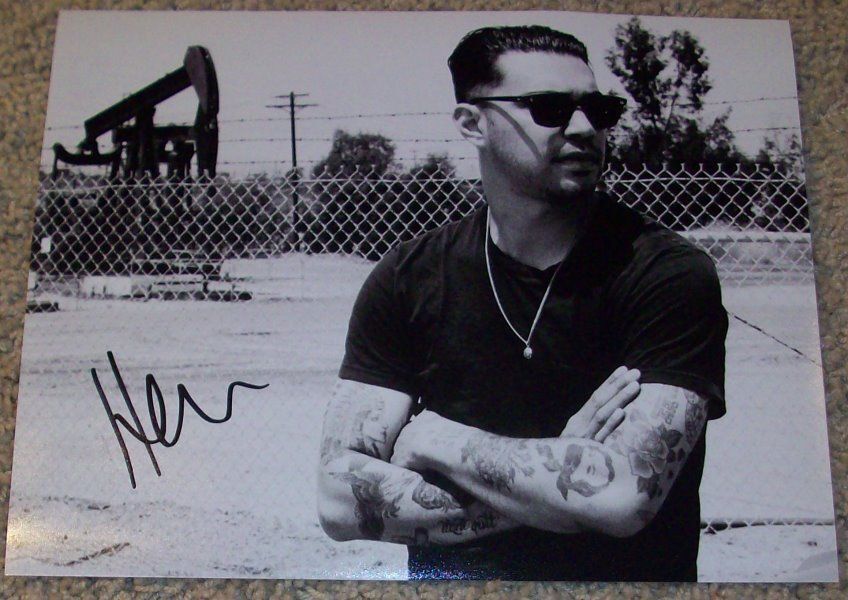 HANNI EL KHATIB SIGNED AUTOGRAPH 8x10 Photo Poster painting w/PROOF DAN AUERBACH THE BLACK KEYS