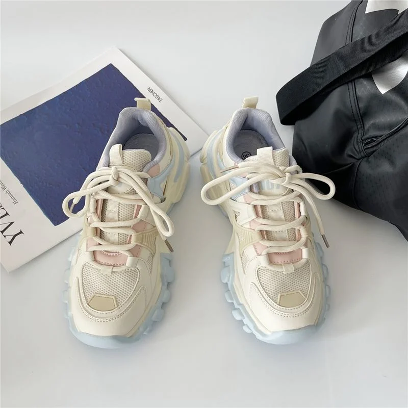 Beautiful Summer Women Shoes 2021 Breathable Girls Chunky Sneakers Woman Lightweight Sport Shoes Stylish White Shoes For Girls