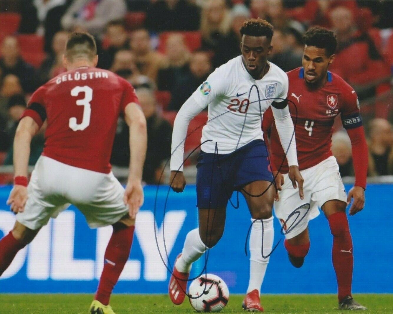 Callum Hudson-Odoi **HAND SIGNED** 8x10 Photo Poster painting ~ England FC ~ AUTOGRAPHED