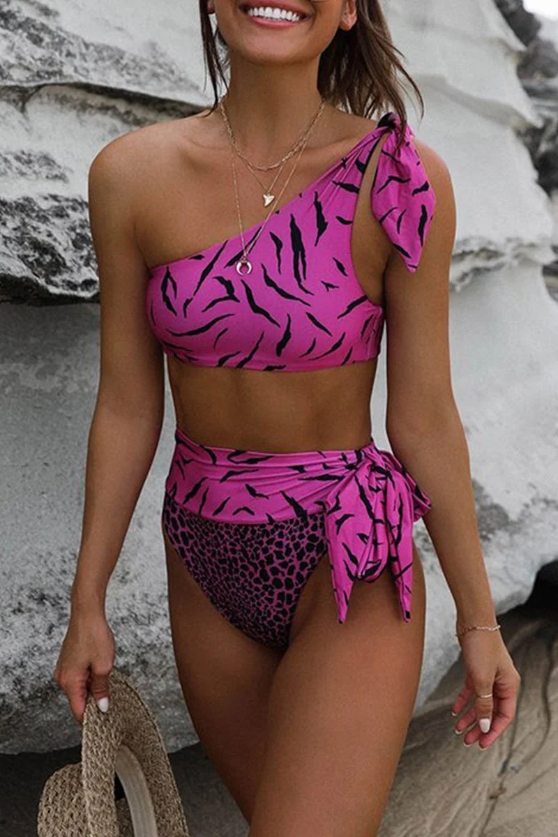 Sexy One Shoulder Print Bikini Set
