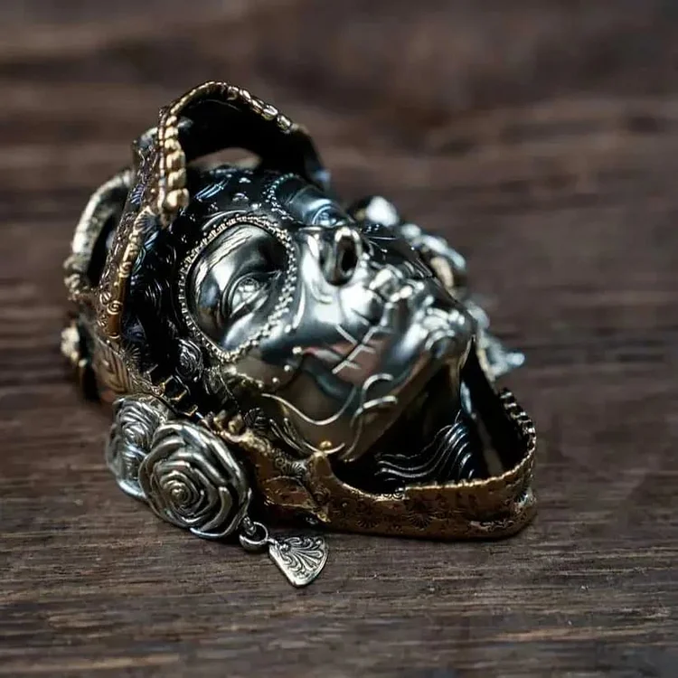 🔥Handmade Metal Mechanical Skull – Magnetic Decoration