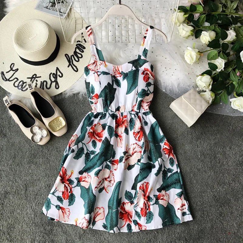 Summer New Printed Spaghetti Strap Dress Floral Vest Dress Cyber Celebrity A-line Slim Beach Short Dress with Chest Pad ML830