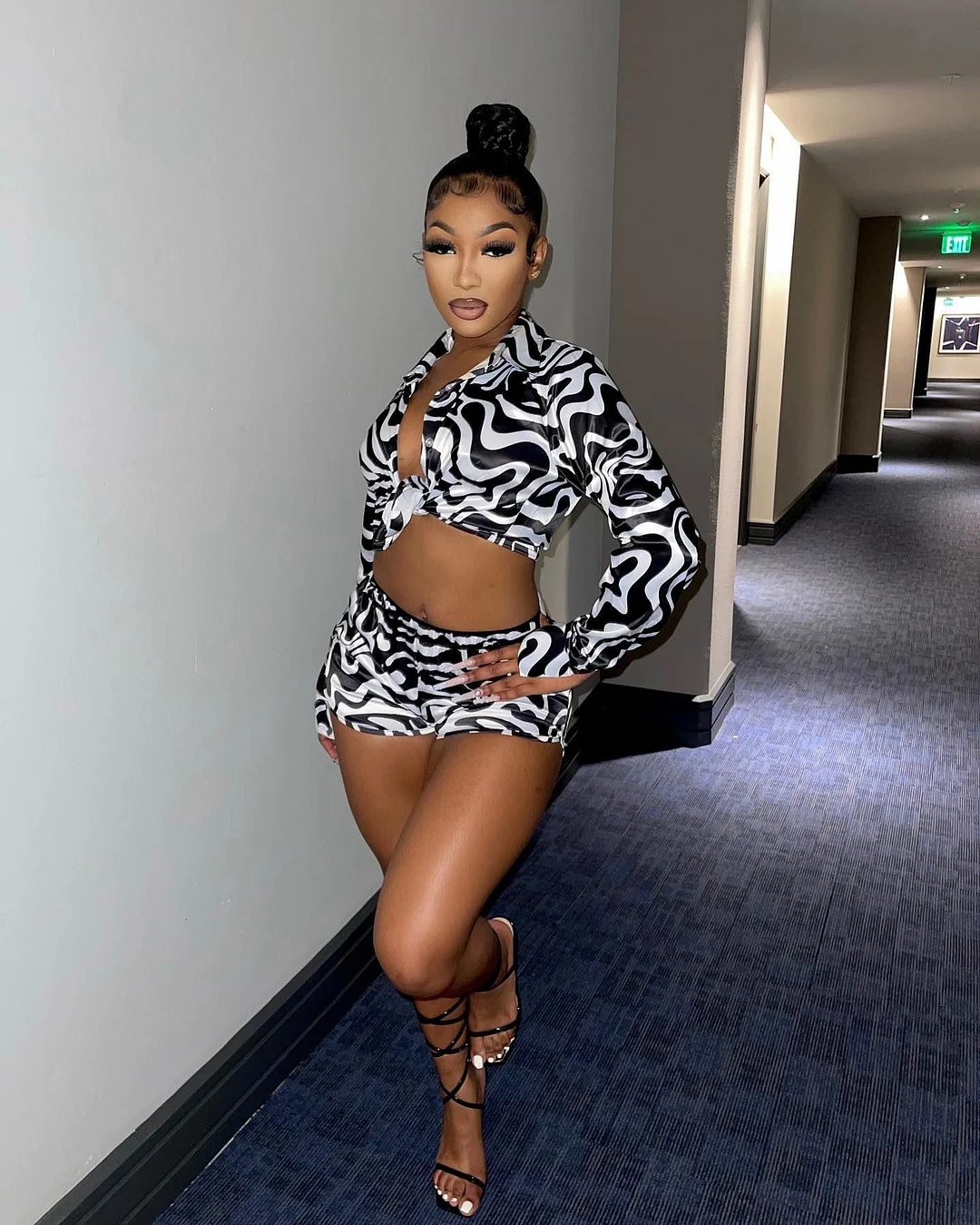 CM.YAYA Elegant Beach Leaf Women Two 2 Piece Set Outfits Sweatsuit 2022 Summer Shirt and Shorts Holiday Matching Set Tracksuit