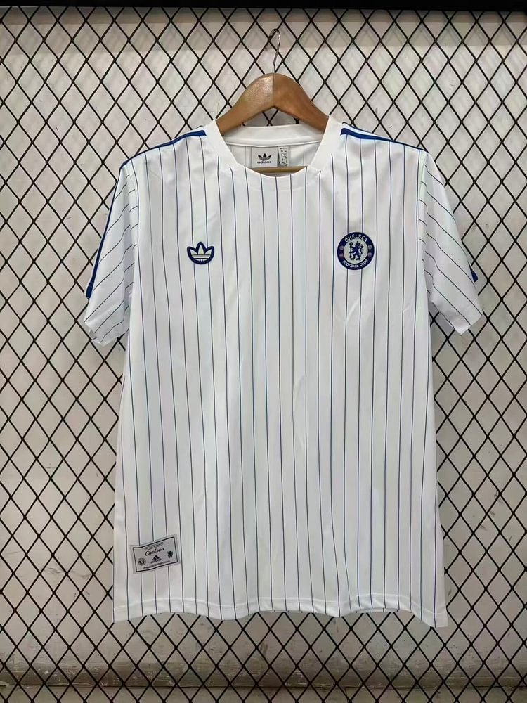 2025-26 Chelsea Retro White Shirt - Fan Edition