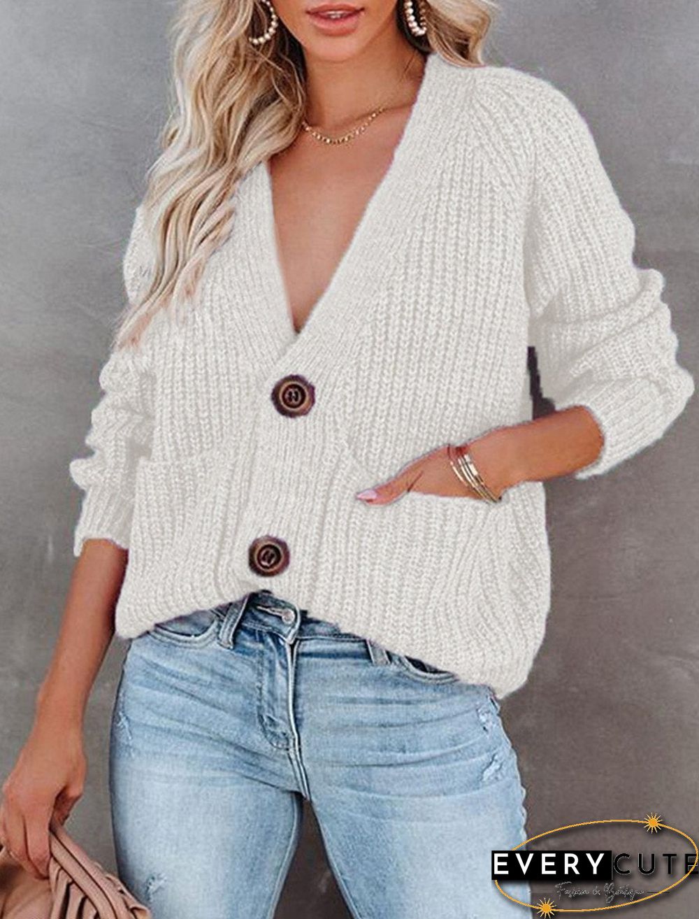 Solid Color V-neck Single-breasted Long-sleeved Knitted Cardigan