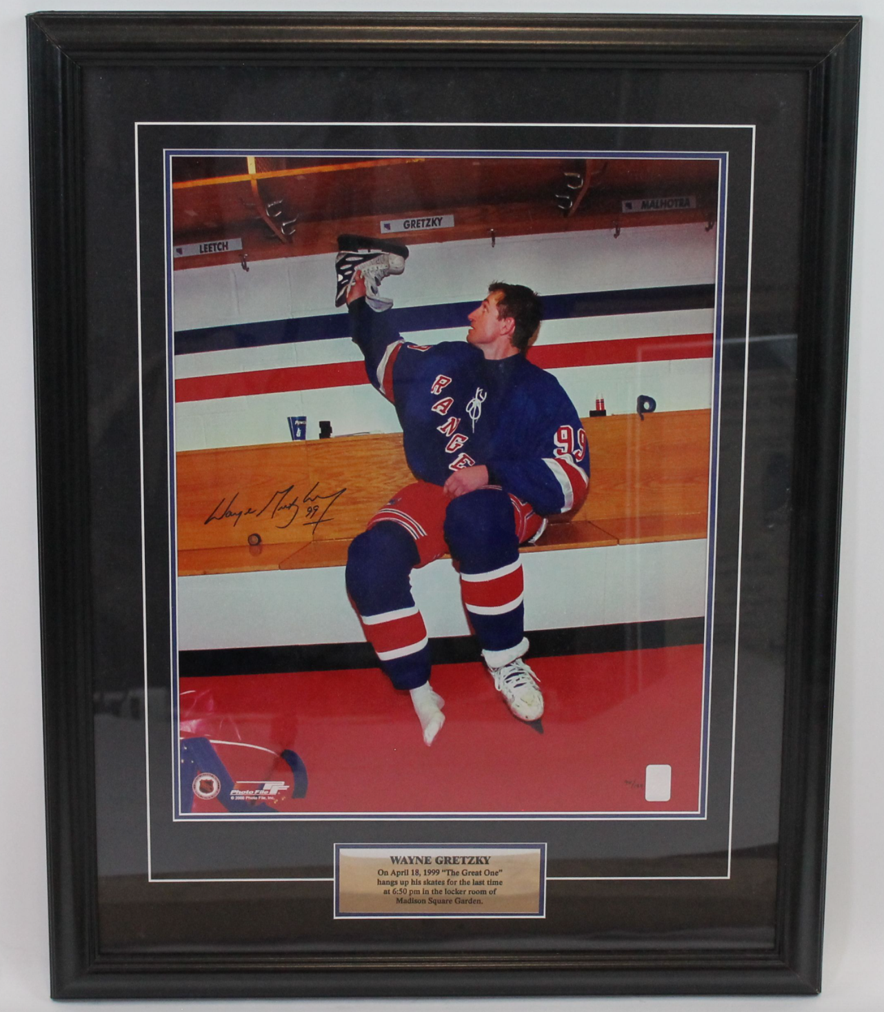 Wayne Gretzky signed autographed framed Photo Poster painting! RARE! WGA! 13731