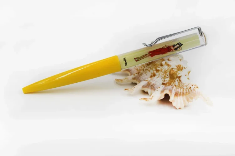 Fun retro ballpoint pen