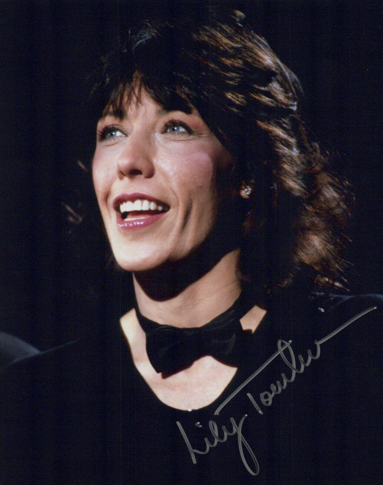 Lily Tomlin signed 8x10 Photo Poster painting in-person