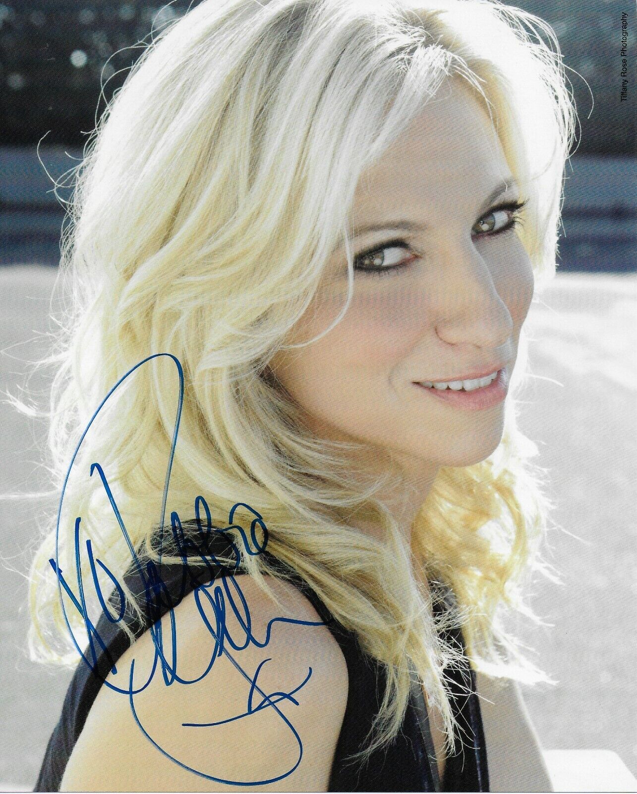 Debbie Gibson Original Autographed 8X10 Photo Poster painting #61