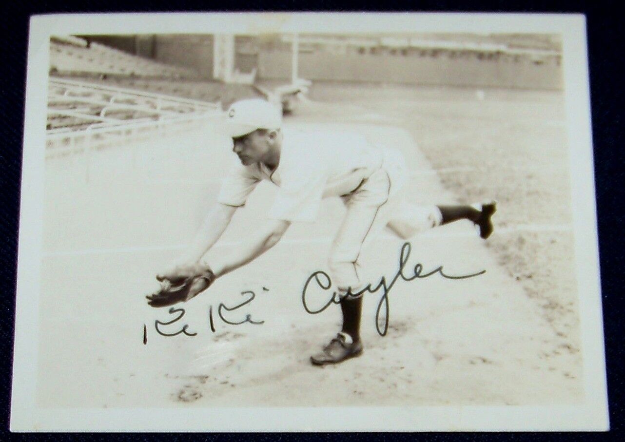 IMPOSSIBLY RARE Kiki Cuyler Signed Autographed Baseball Photo Poster painting GAI COA!