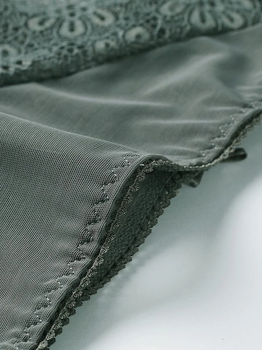 French sexy triangle cup underwear set without steel ring