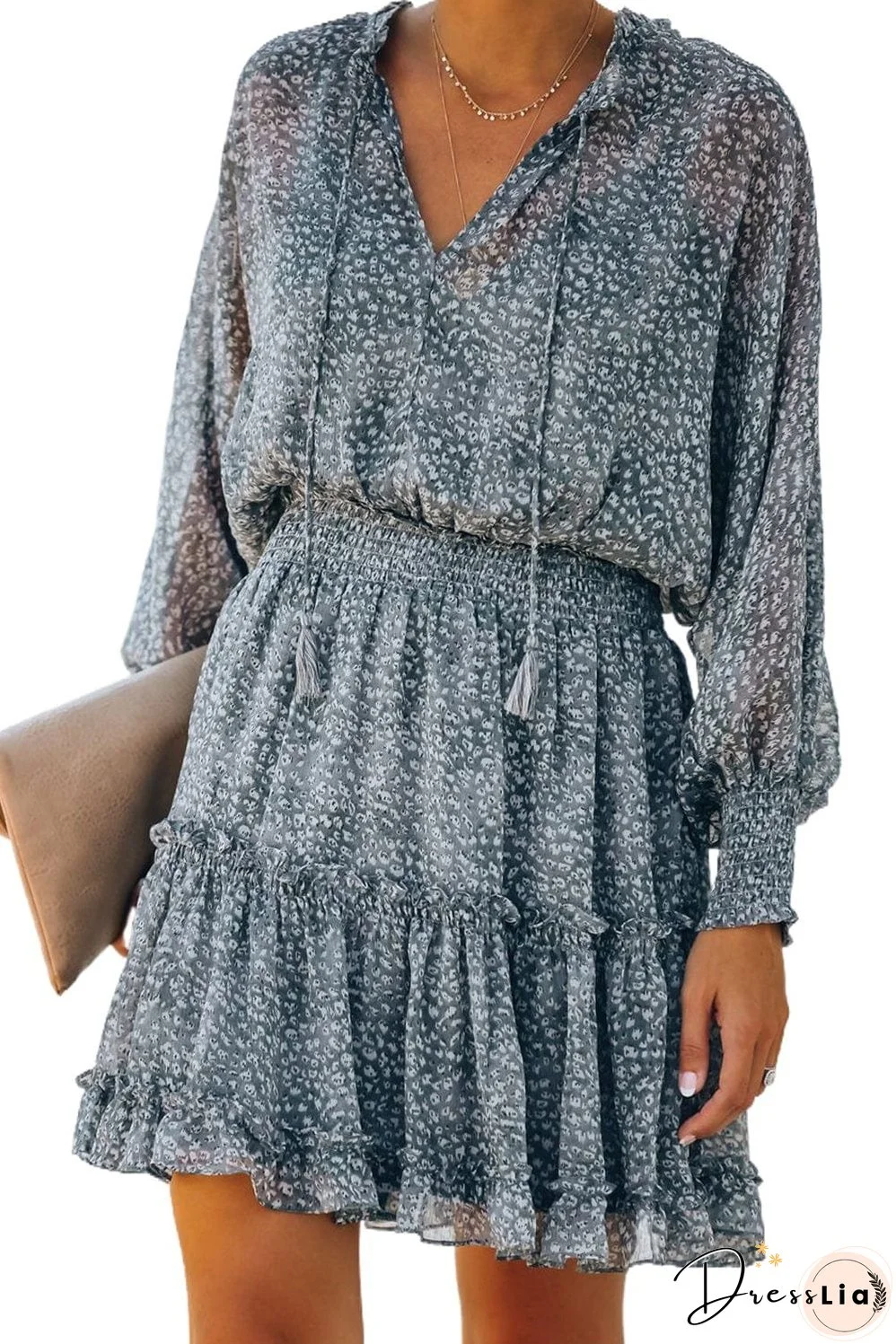 Feminine Floral Dress with V-Neck