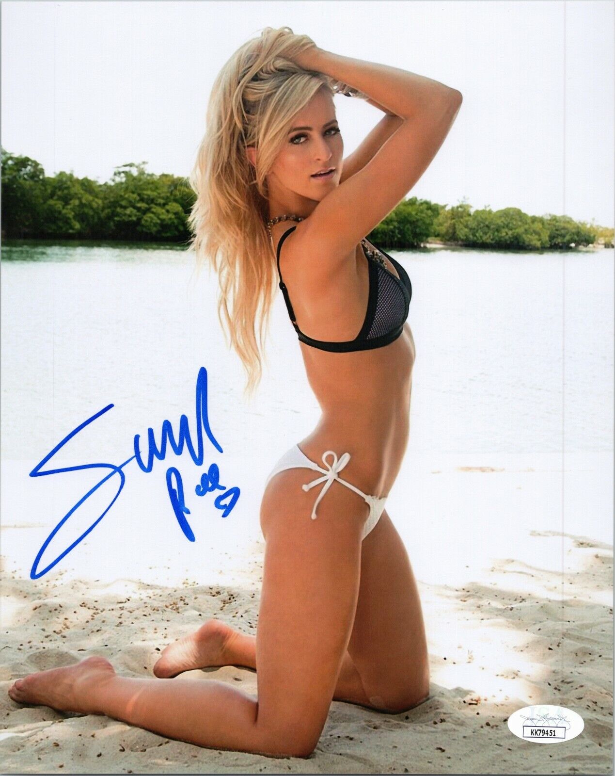 DANIELLE MONET ~SUMMER RAE Authentic Hand-Signed WWE DIVA