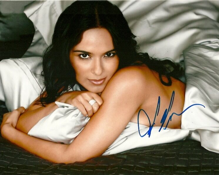Sexy Dilshad Vadsaria Autographed Signed 8x10 Photo Poster painting COA