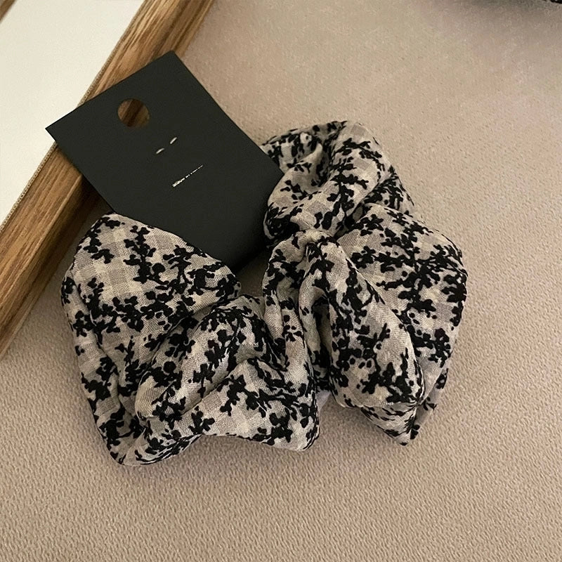 Elegant Lady Flower Cloth Hair Tie