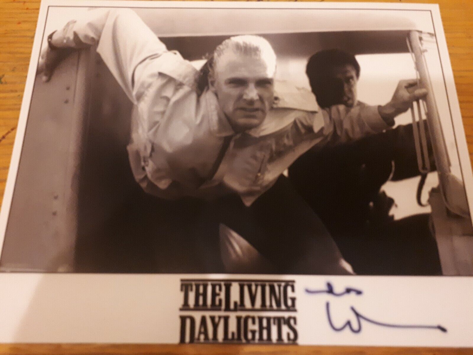 ANDREAS WISNIEWSKI signed Photo Poster paintinggraph - James Bond 1987 THE LIVING DAYLIGHTS