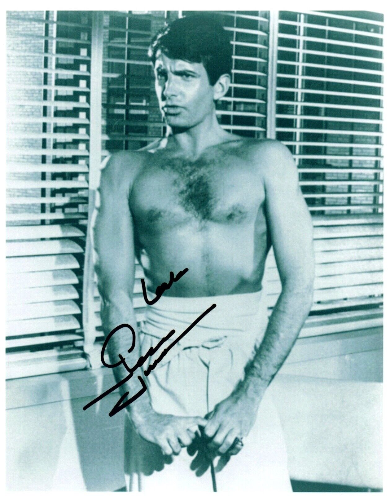 George Hamilton Signed Autograph 8x10 Photo Poster painting Handsome Shirtless Actor COA