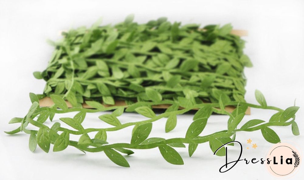 10/40M/100M Artificial Vines Eucalyptus Leaf Garland DIY Greek Wild Jungle Decorative Botanical Greenery for Home Wall Garden Wedding Party Wreaths