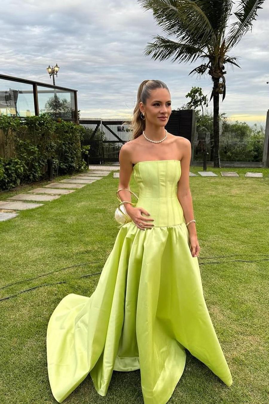 Lvs&Broner Chic Strapless Sleeveless Bateau Long Prom Dress With Pleated