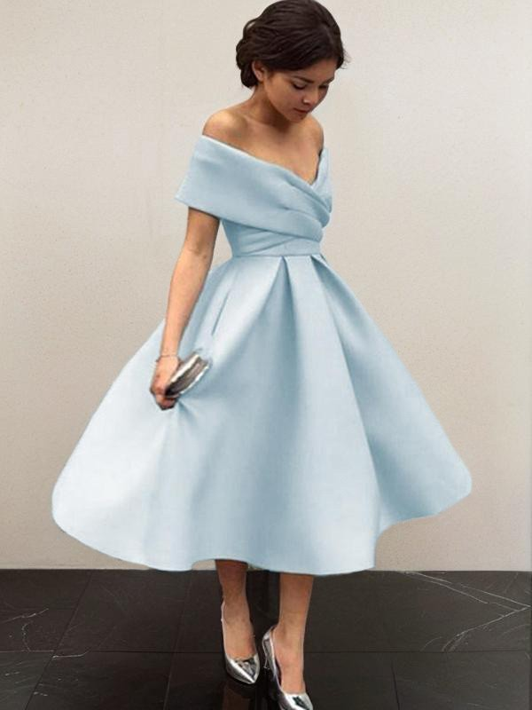 Lussooy Sky Blue Graceful V-Neck Off-The-Shoulder Puffy Short Homecoming Dress  