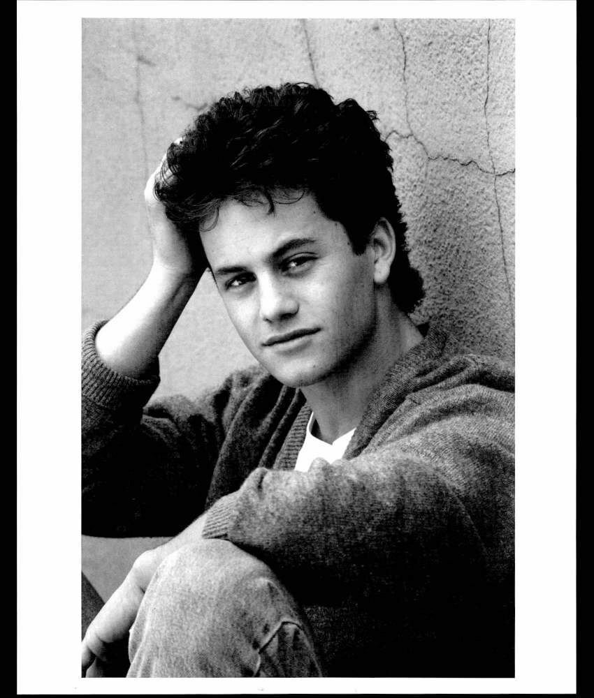 KIRK CAMERON - 8x10 Headshot Photo Poster painting w/ Resume - Growing Pains