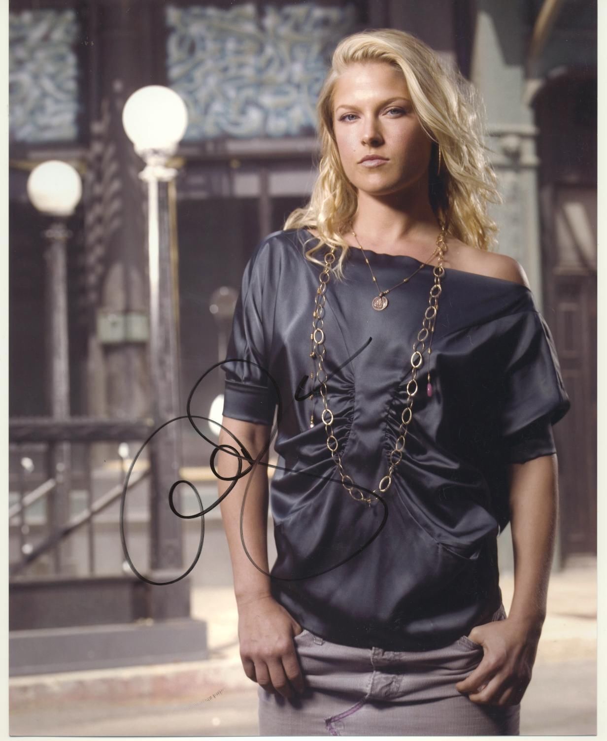 Ali Larter Autograph HEROES Signed 10x8 Photo Poster painting AFTAL [9291]