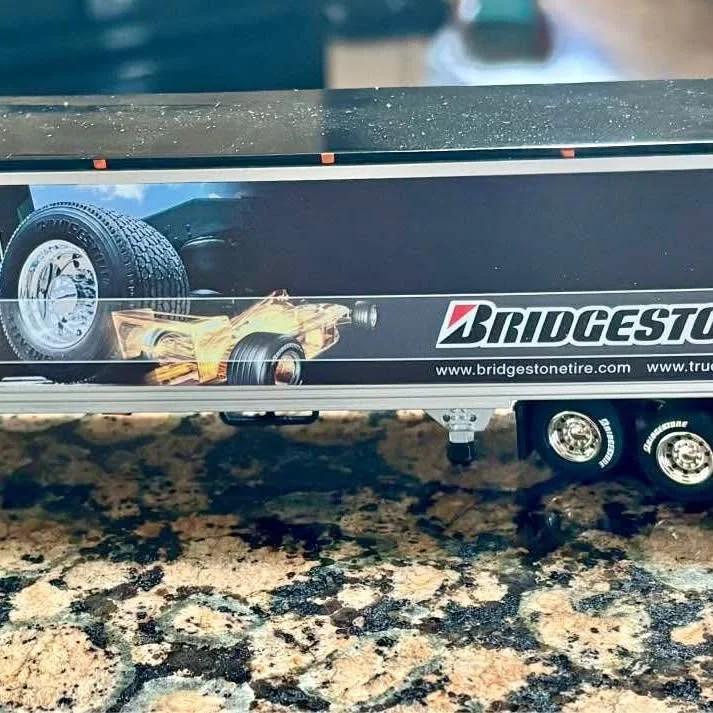 Dronehint Diecast Bridgestone Kenworth Tractor Trailer Replica Murfreesboro TN
