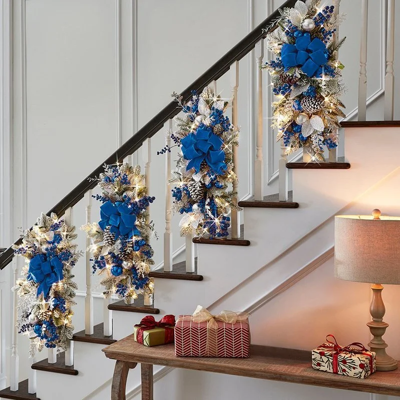 🔥LAST DAY SPECIAL SALE 49% OFF -The Cordless Prelit Stairway Swag Trim trabladzer