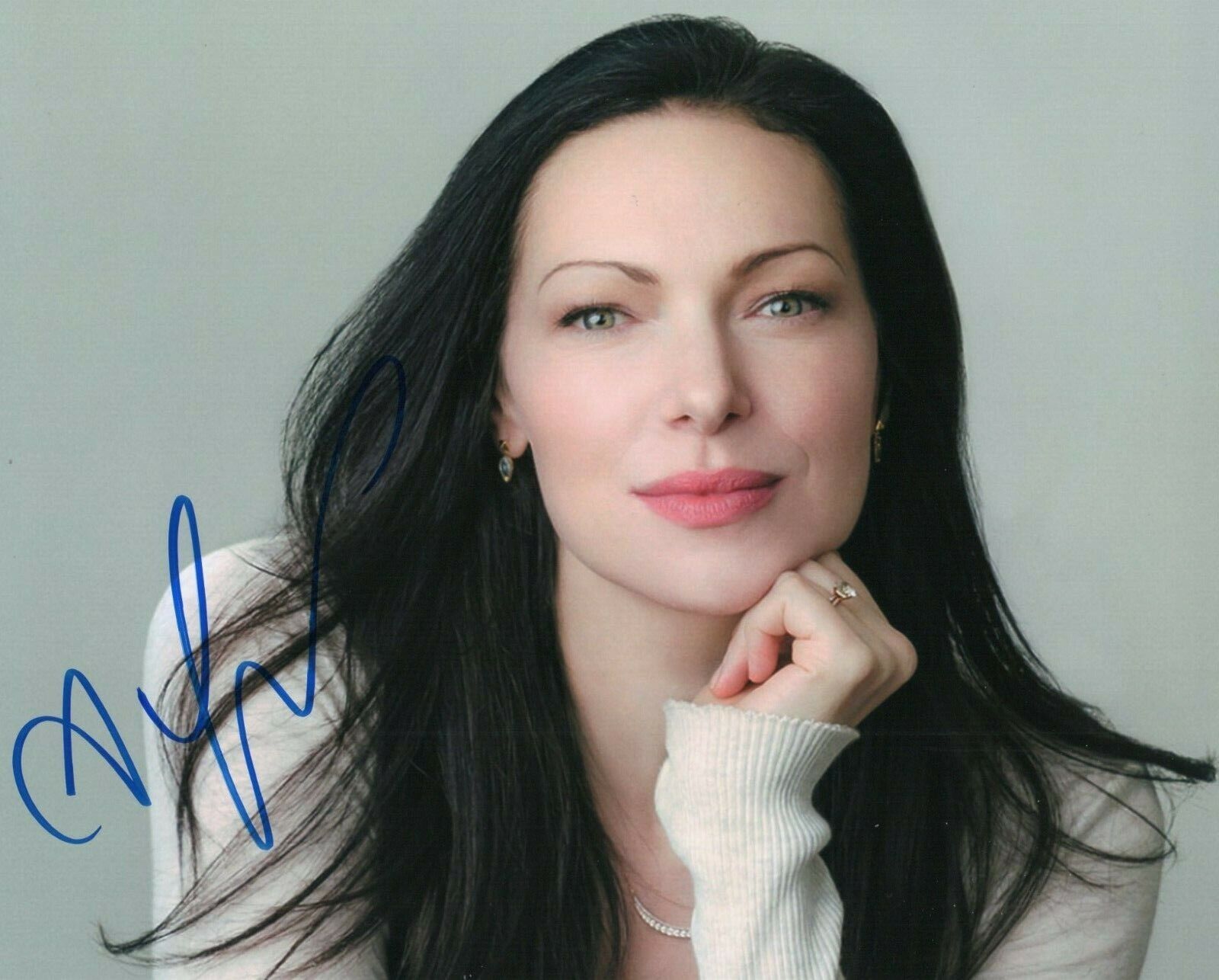 Autographed Laura Prepon signed 8 x 10 Photo Poster painting Very Nice