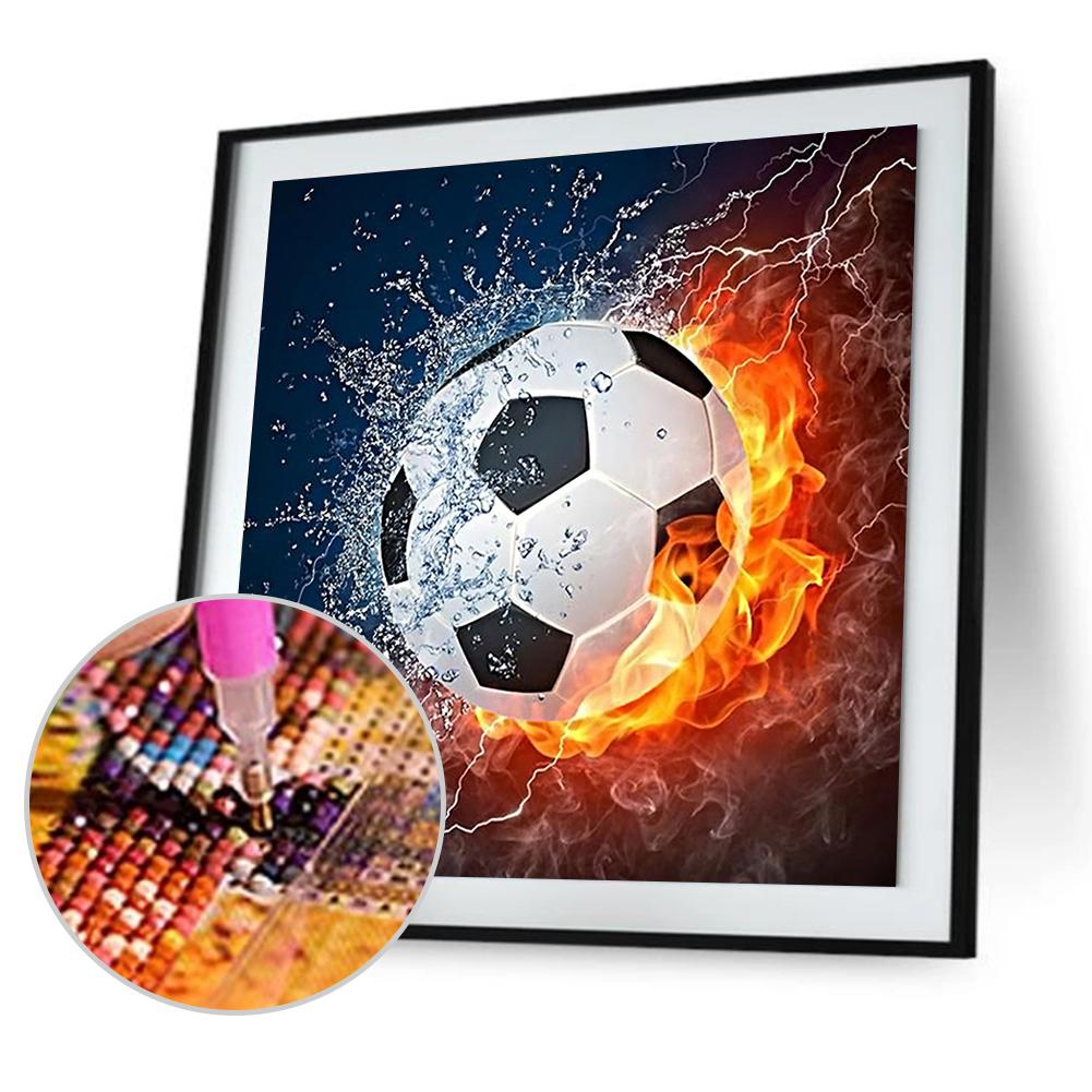 

30*30CM Round Drill Diamond Painting-Football, 501 Original